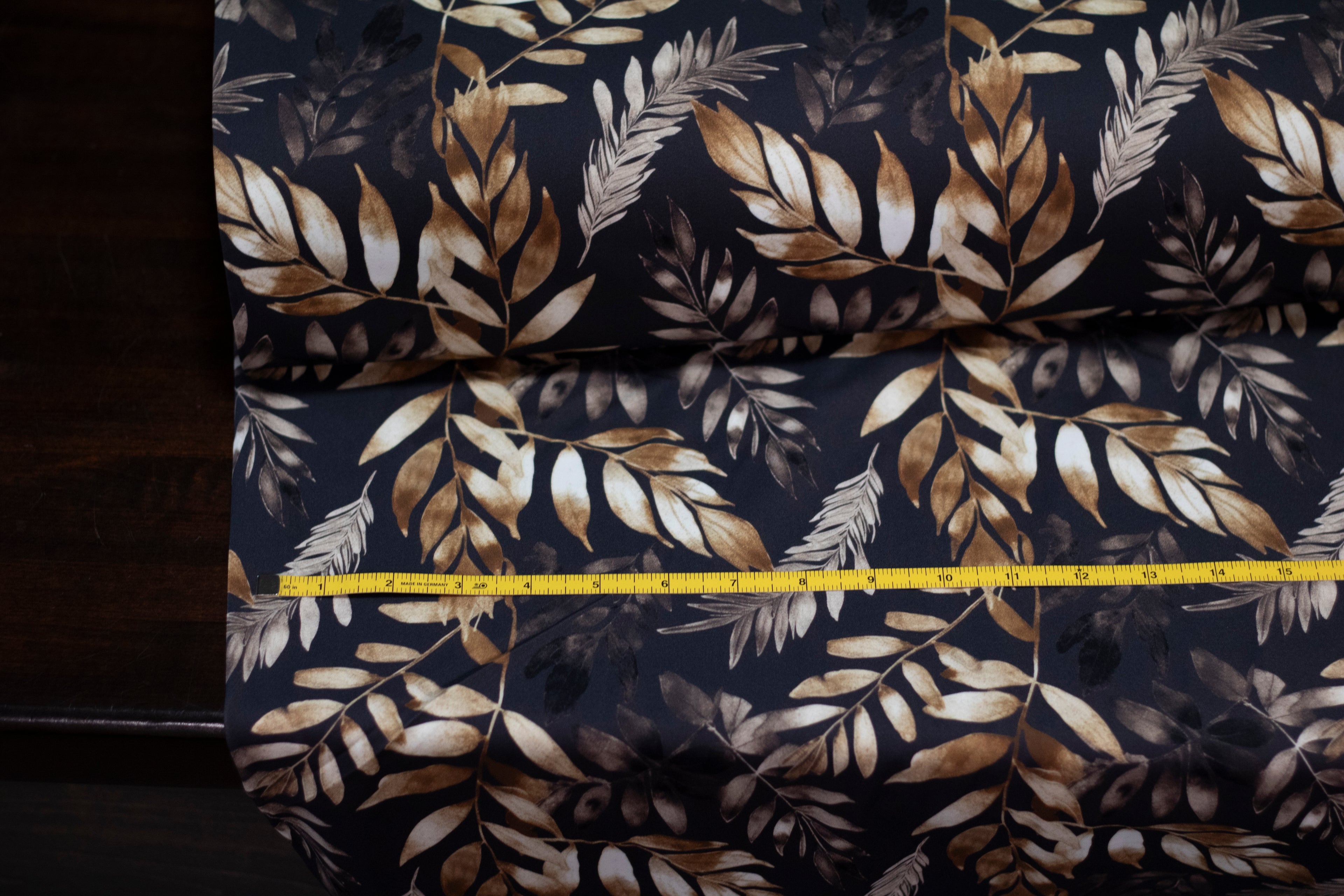 LOU LOU - WINTRY GOLD PRINTS